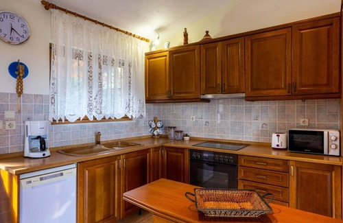 Messini Casa | Marva Residence - comfortable 8-person retreat