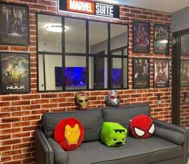 Santa Mesa Apartamento | Marvel Suite Staycation -Near Doña Elena Tower