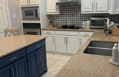 Frisco Casa | Marvelous 4-bedroom house in Frisco with pool, sleeps 15