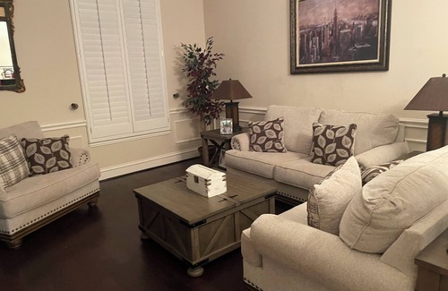Frisco Casa | Marvelous 4-bedroom house in Frisco with pool, sleeps 15