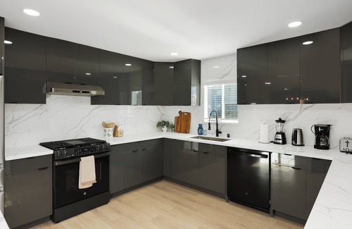 Westminster Casa | Marvelous New 5-bedroom house near Disneyland