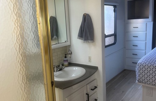 Imperial Beach Casa | Marvelous RV with AC in Imperial Beach - Perfect for a getaway