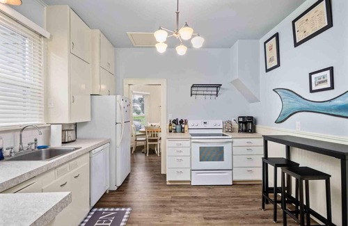 Newberg Casa | Great Deals on Summer Stays!