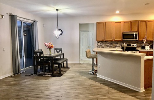 Kissimmee Villa | Marvelous Villa, 4 beds 4 bath, pool and lake front
