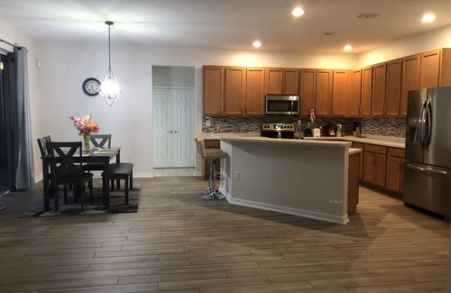 Kissimmee Villa | Marvelous Villa, 4 beds 4 bath, pool and lake front