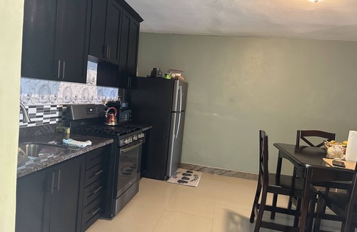 Whitehouse Apartamento | Marvette s luxury two bedrooms villa
