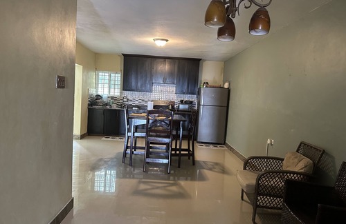 Whitehouse Apartamento | Marvette s luxury two bedrooms villa