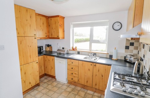 Naran Cabaña | MARY KATE'S COTTAGE, pet friendly in Narin, County Donegal