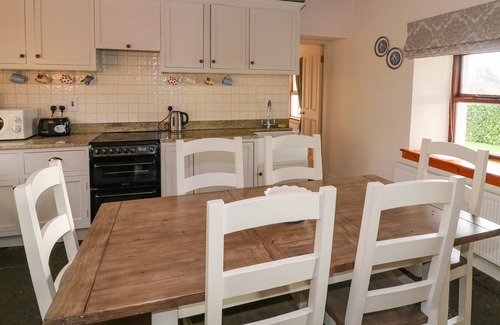Glen of Aherlow Cabaña | MARY KATE’S FARMHOUSE @ BOOLAKENNEDY in Cahir, County Tipperary