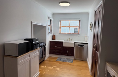 Maryborough Casa | Mary River House in beautiful historic Maryborough. Family and pet-friendly.
