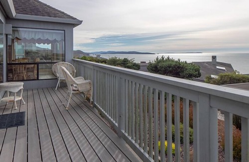 Bodega Bay Casa | Mary's Place - Great family home, beautiful views of Bodega Head.