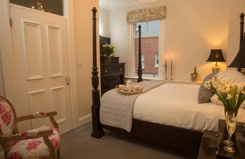 Belfast Cama Y Desayuno | Maryville House Tearooms & Boutique B&B