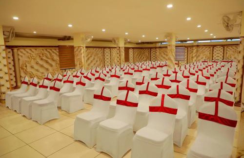 Kalpetta Hotel | MARZA INN