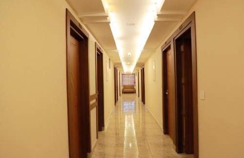 Kalpetta Hotel | MARZA INN