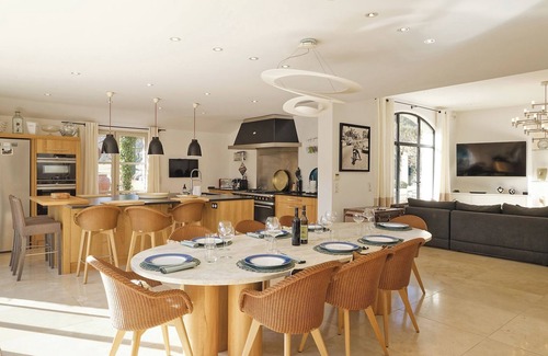 St.-Remy-de-Provence Villa | Mas D'exception au Pied des Alpilles
