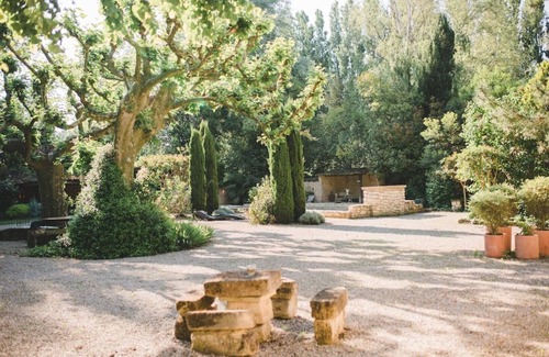 St.-Remy-de-Provence Casa | Mas Dagan, vacation apartments in Saint Remy to dream away on a romantic estate