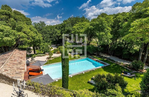 St.-Remy-de-Provence Casa | Mas de l'Amarine and Bergerie - Exceptional property