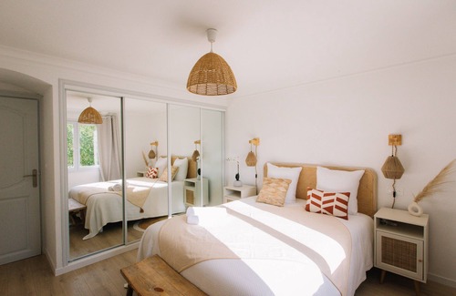 La Colle-sur-Loup Cama Y Desayuno | Mas des Arts & Spa