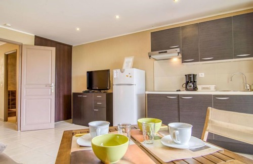 Bauduen Apartamento | Mas des Grives by Interhome
