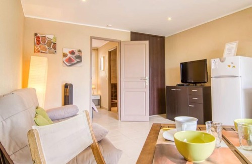 Bauduen Apartamento | Mas des Grives by Interhome