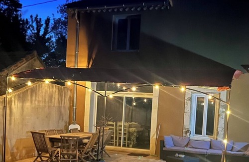 Cabannes Casa | Mas en Provence - GITE 8-10 personnes avec Bassin Naturel
