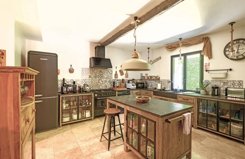 St.-Remy-de-Provence Casa | Casa-Mas de Gaffet-Baño con ducha-Vista al Jardín