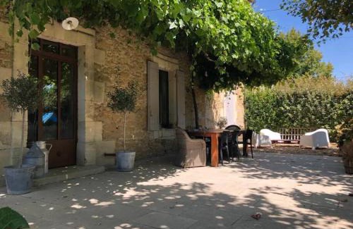 Althen-des-Paluds Casa | Mas l Oustau de Memei