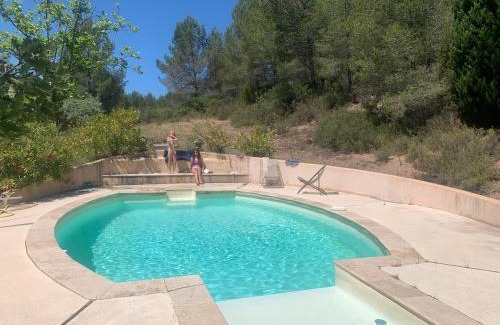 Beaurecueil Casa | Mas Provençal au pied de la sainte Victoire à 8 k d'Aix en provence