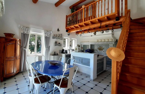 Les Baux-de-Provence Otro | Mas with swimming pool in Les Baux-de-Provence