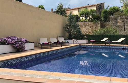 Ullastret Casa | Mascaros - hermosa casa grande con piscina propia