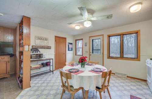 Mason Casa | Mason Cabin with Private Dock on Marengo Lake!