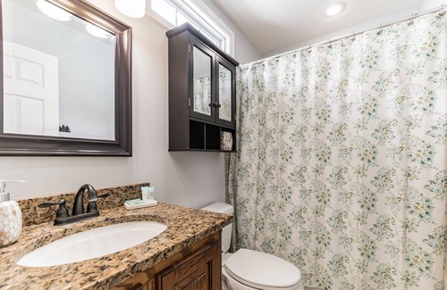 Shenandoah Casa | Massanutten Sanctuar/HOT TUB, Fire pit and 2 minutes to River Access
