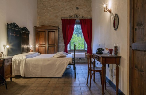 Buccheri Otro | Masseria Fortificata Lo Zafferaneto