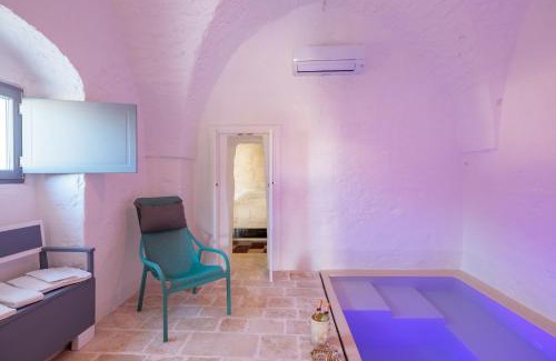 Ostuni Apartamento | Masseria Ramunno Piccola - Fiora Suite by Rentbeat