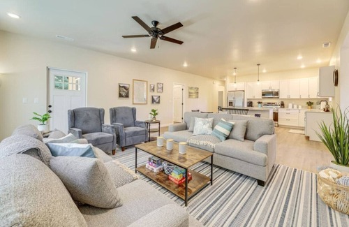 Florence Casa | Massive 3 bedroom close to the water!
