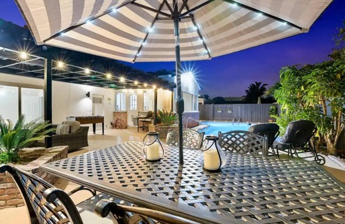 Kearny Mesa Casa | Massive 5BR Resort Style Retreat with Heated Pool!