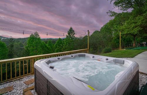 Weaverville Casa | Massive Asheville Compound A Memorable Experience
