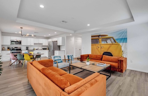 Whitney Beach Casa | Massive Bradenton Oasis, 2 Private Pools, Hot Tub, Gargae & Sleep16+