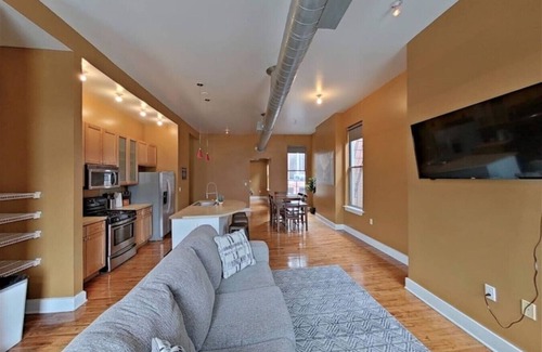 Over-the-Rhine Casa | Massive condo in the heart of the city!