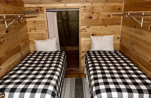 Kunkletown Cabina | Inicio de sesión masiva cerca de la montaña azul