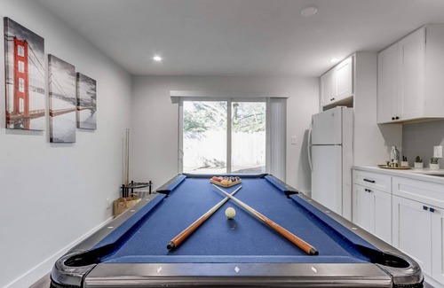 Pacifica Casa | Massive Themed 5BR w/ Game Room/Hot Tub/Pool Table