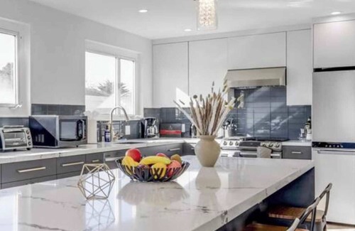 Pacifica Casa | Massive Themed 5BR w/ Game Room/Hot Tub/Pool Table