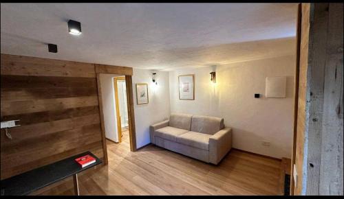 Entreves Apartamento | Master Suite a Courmayeur