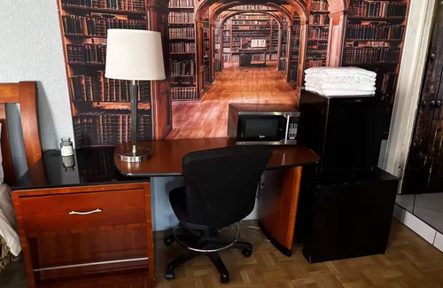 Madero Sur Apartamento | Master suite at Mansion residential area safe park