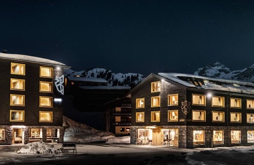 Warth Casa | Master Suite incl. breakfast - Berghotel Biberkopf