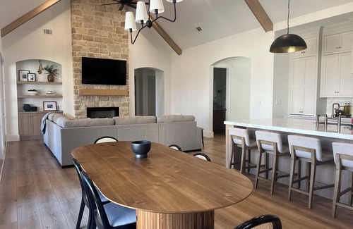 Bath Otro | MASTERS RENTAL