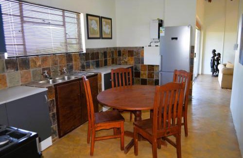 Vaalwater Cabina | Masungulo Waterberg Game Farm