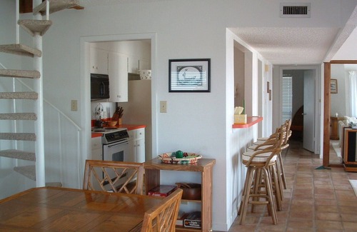 Matagorda Condominio | Matagorda Beach Condo Pool, Internet