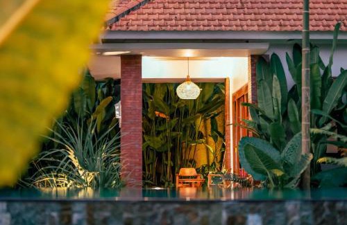 Melayang Hotel | Matahari Lumbung Resort