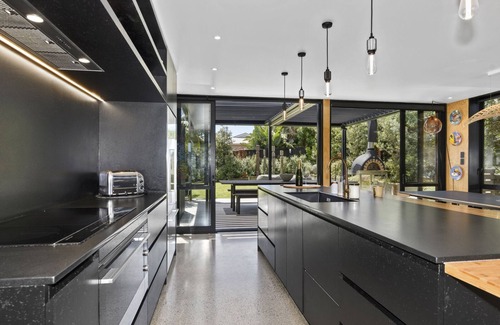 Matapouri Casa | Matapouri Art Escape - Matapouri Holiday Home